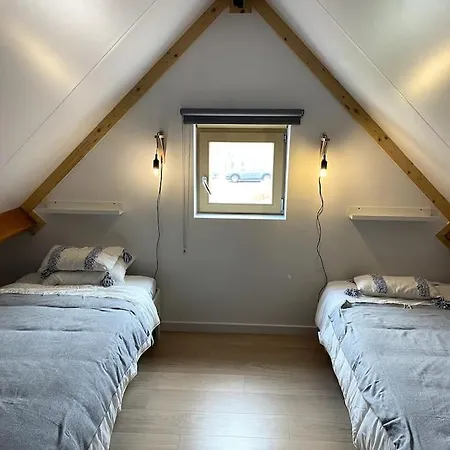 Wh71 Prachtig Vakantiehuis -6 Pers- Met Tuin En Parking Holiday home Koksijde